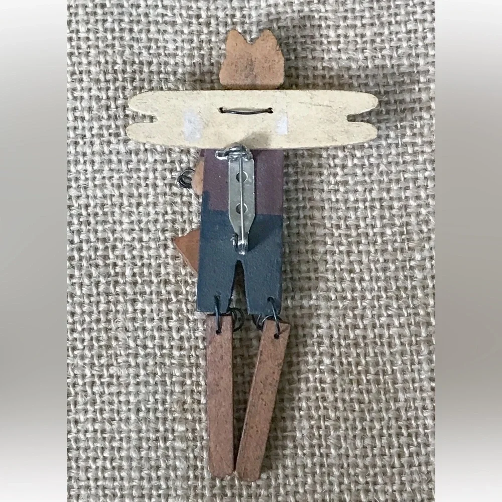 Angel Cat w Beehive Pin Hinged Arms Legs Rustic Folk Art Cottage Core Farmhouse